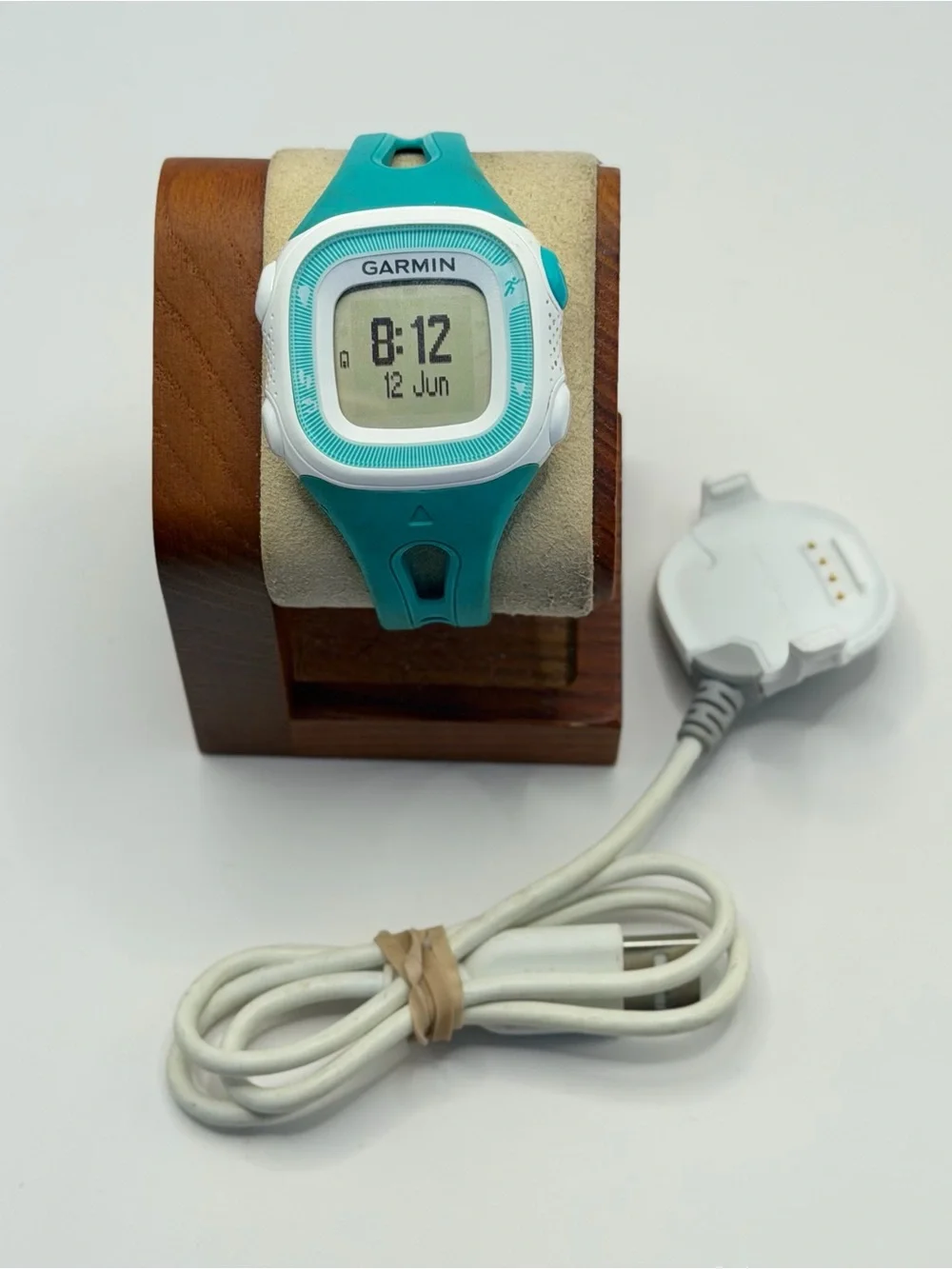 Garmin Forerunner 15, Small, Tested, Charger Included, Smartwatch